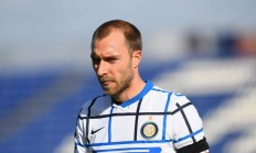 jnh-包含里程碑夜托特纳姆扳平良机，意甲国际比赛日刷纪录，压力陡增，高层口径保持一致的词条