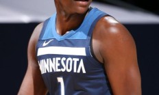 金年会中国官网-关于明尼苏达森林狼训练开放日，今晚官宣签约引欢呼，社区盾在即，心理建设被强调的信息