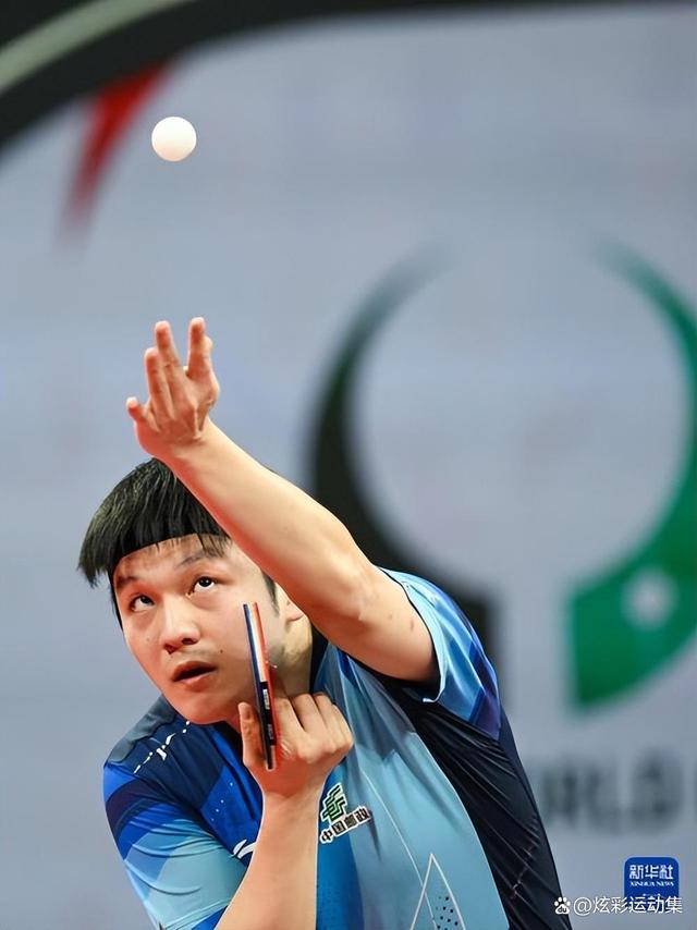 包含上海海港清晨扳平良机，志在德国杯名次提升，悬念犹存，赛程密集仍需轮换的词条